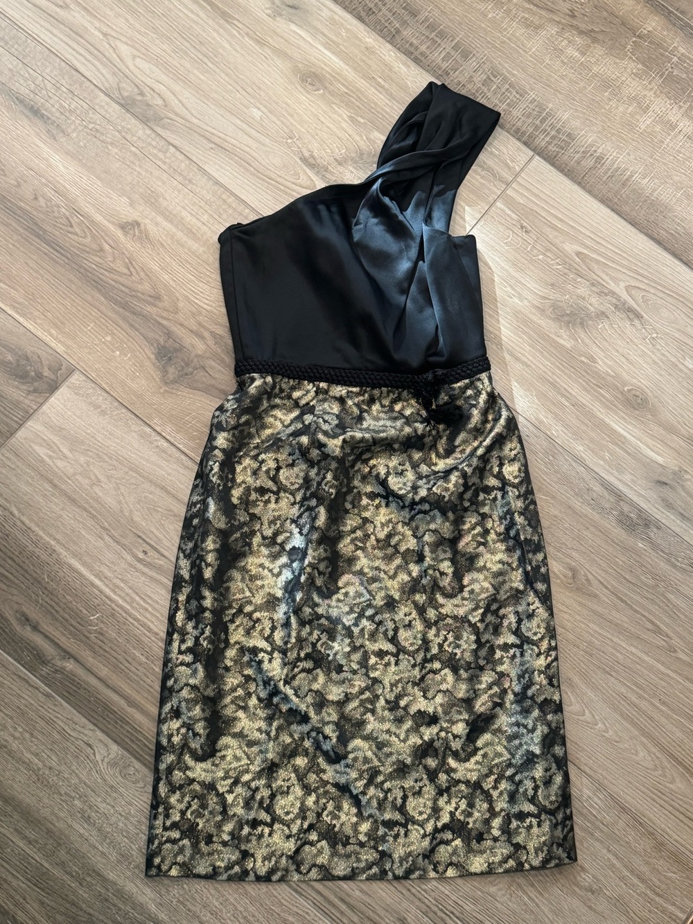 Tahari - One-Shoulder Black and Gold Jacquard Cocktail Dress